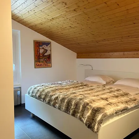 Haus Anis Edel Alpine Apartment Saas-Fee